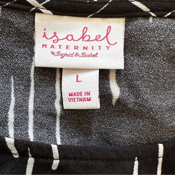 Isabel Maternity by Ingrid & Isabel Black White Short Sleeve Printed Woven Top - Picture 5 of 6